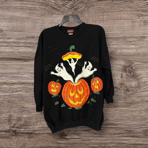 Sweaters - Vintage Linda Lori Halloween Sweatshirt
